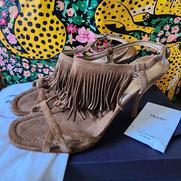 Prada brown suede fringe heels 39 ½ - Picture 1 of 5